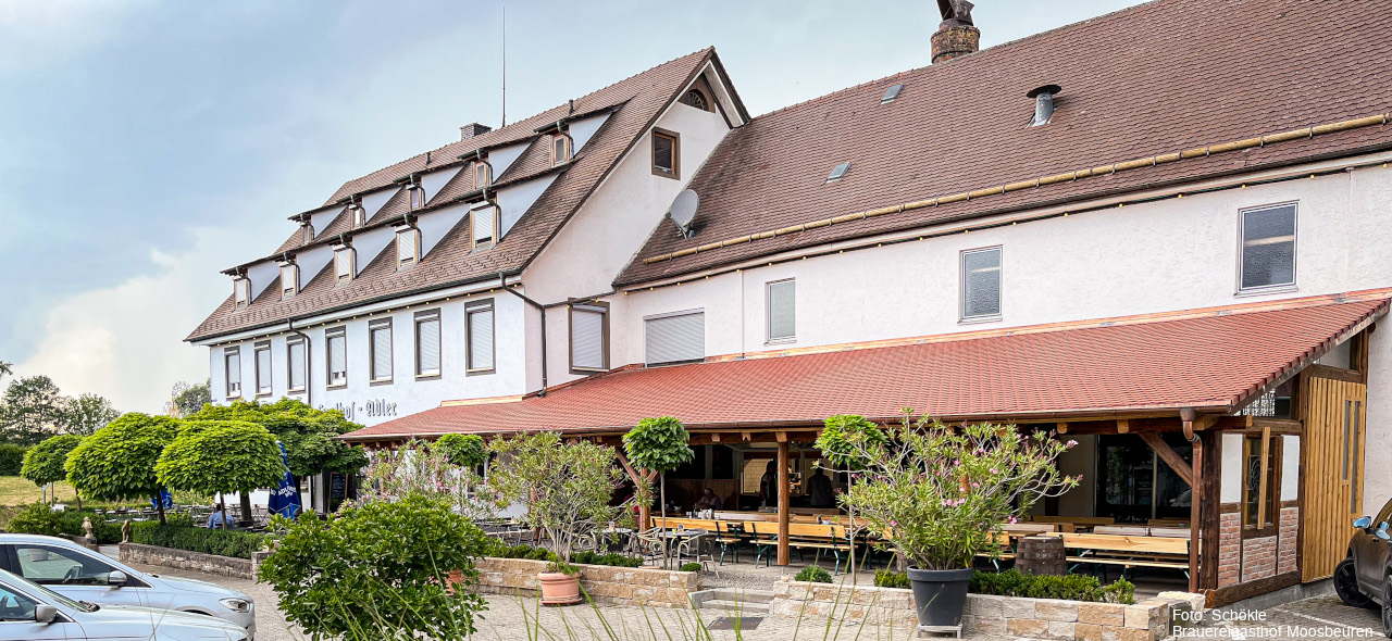 Blick auf den Brauereigasthof Moosbeuren, Adler-Brauerei